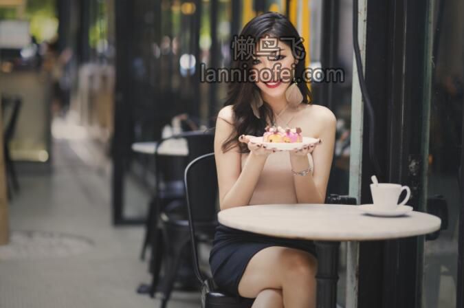 80后中专毕业生姚剑军:从个人站长到上市公司CEO 市值近30亿港币 80后中专毕业生姚剑军:从个人站长到上市公司CEO 市值近30亿港币